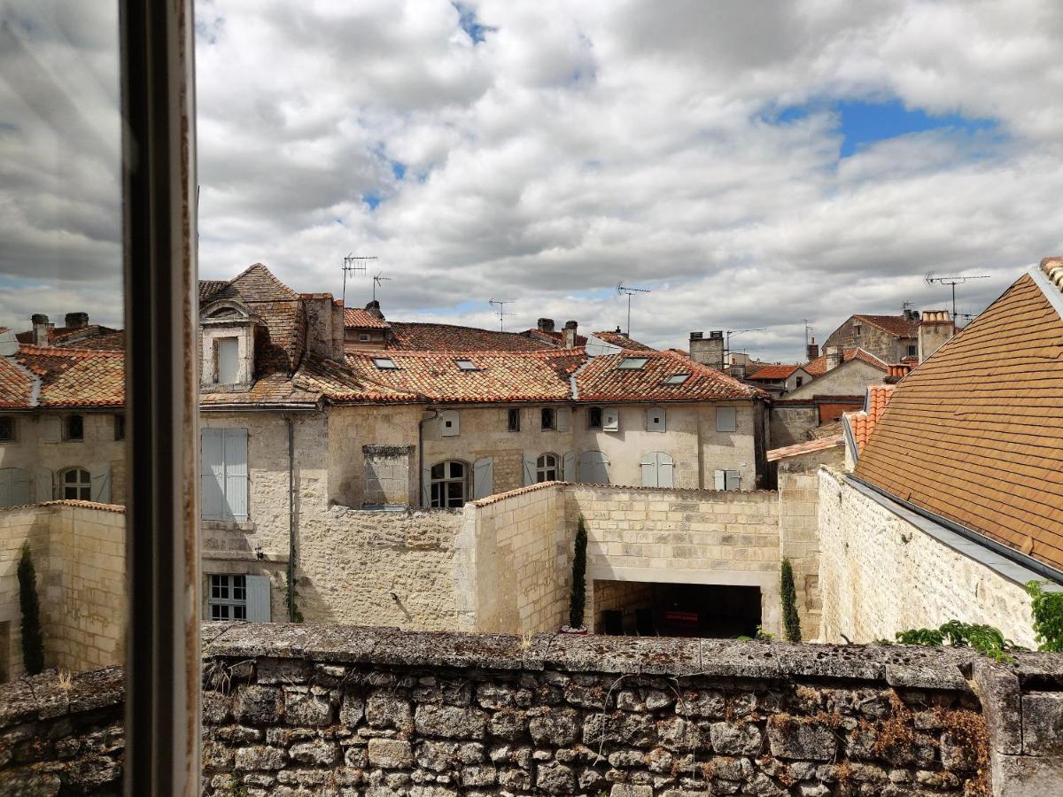 Maison De La Marbrerie Apartamento Angoulême Exterior foto